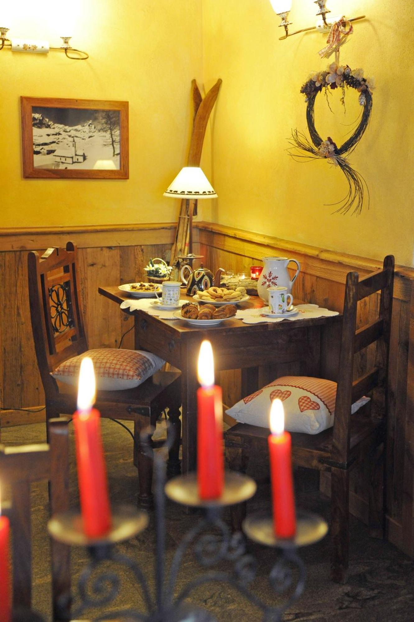 L'Ancien Paquier Chambre D'Hotes Valtournenche Exterior photo